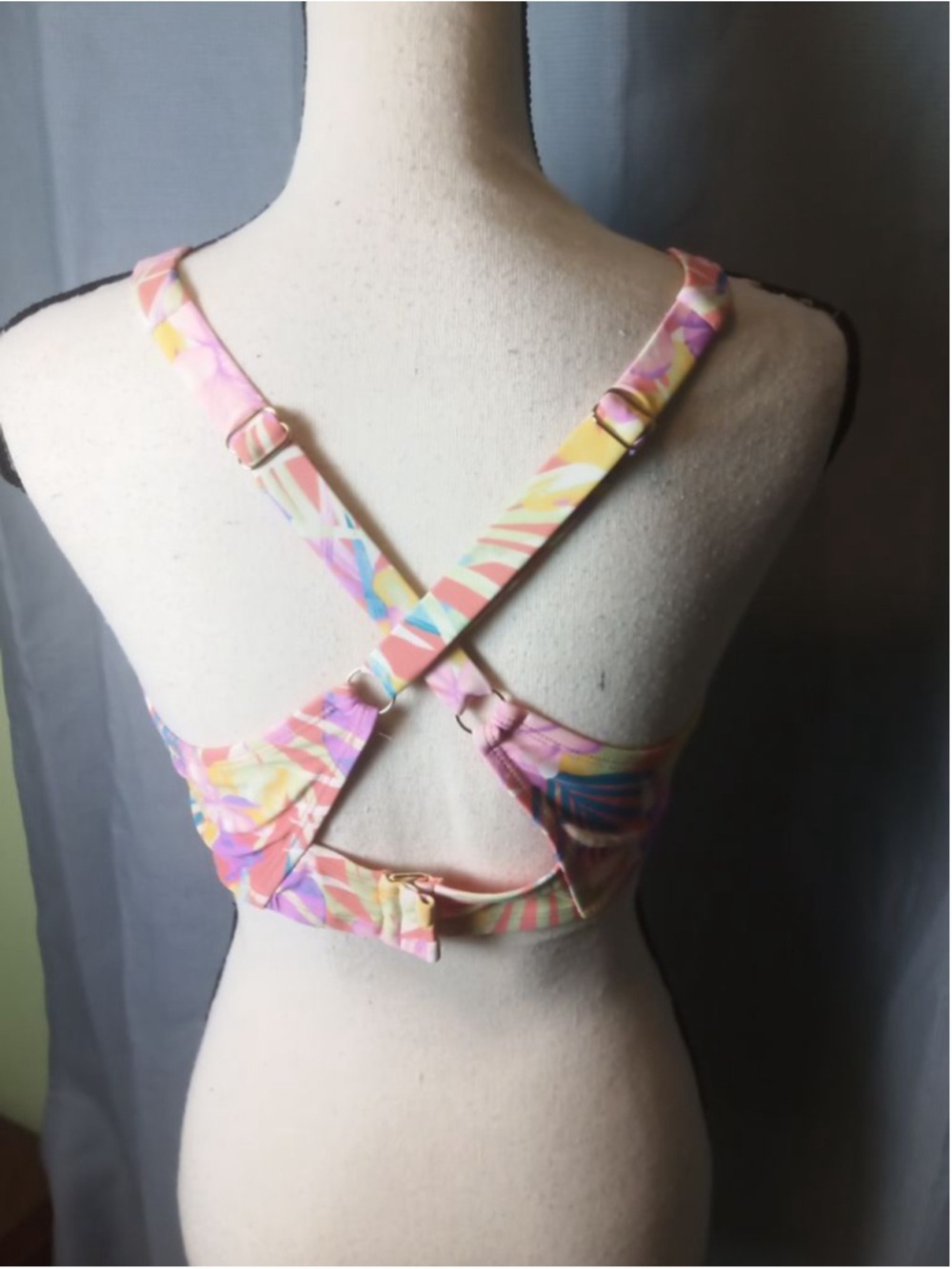 Time and Tru Women's Pink Multicolor Floral Bikini Top Large - Picture 4 of 6